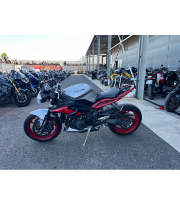 TRIUMPH DAYTONA 675...