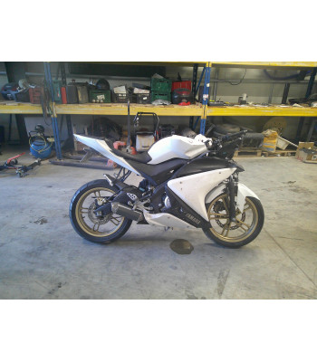 YAMAHA YZF 125 R ABS...