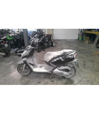 PEUGEOT KISBEE ACCIDENTE...