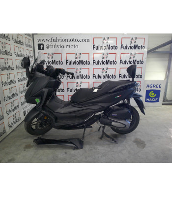 HONDA FORZA 125 ACCIDENTE...