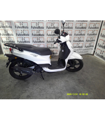 PEUGEOT TWEET 125 ACCIDENTE...