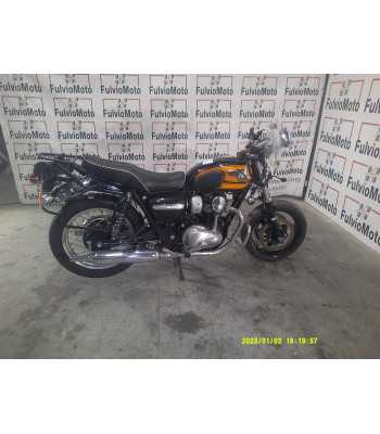 KAWASAKI W 800 ACCIDENTE...