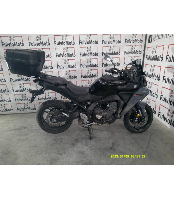 YAMAHA TRACER 9 ACCIDENTE...