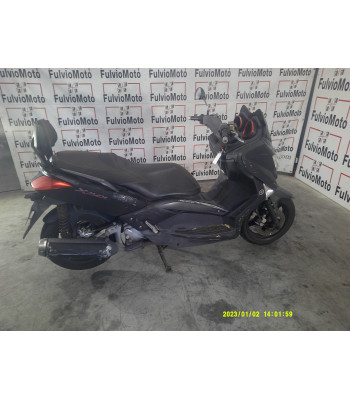 YAMAHA X-MAX 250 ACCIDENTE...