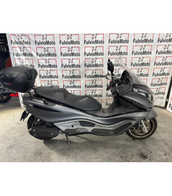 PIAGGIO X10 125 ACCIDENTE...