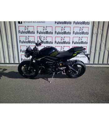 TRIUMPH STREET TRIPLE 765...