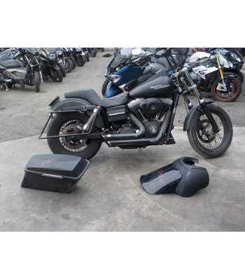 HARLEY-DAVIDSON DYNA STREET...
