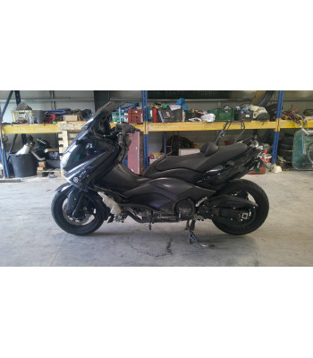 YAMAHA XP T-MAX 530...