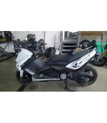 YAMAHA XP T-MAX 530...
