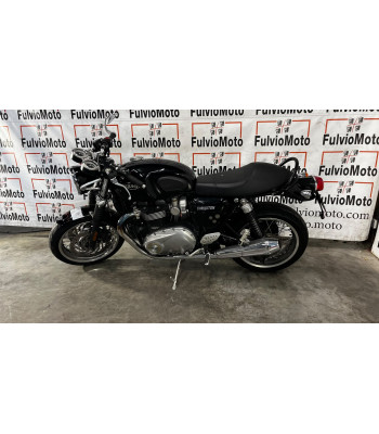 TRIUMPH THRUXTON 1200...