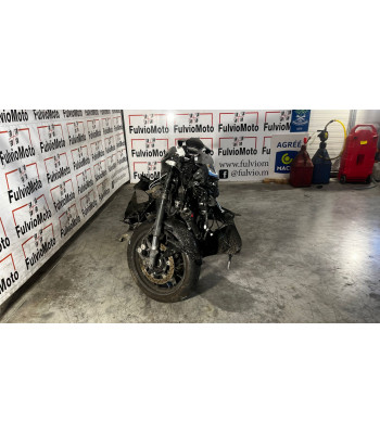 YAMAHA YZF-R7 Accidentée...