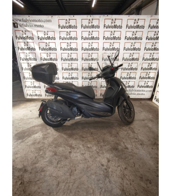 PIAGGIO BEVERLY 400 Accidentée