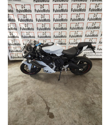 CF MOTO SR 675 R Accidentée...