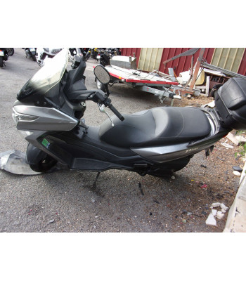 KYMCO X-TOWN 300 accidentée...