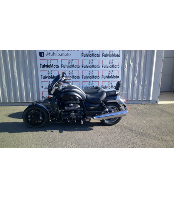 TRIUMPH ROCKET 3 SIDE CAR...