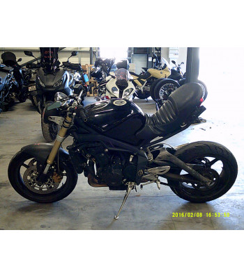 TRIUMPH STREET TRIPLE 675...