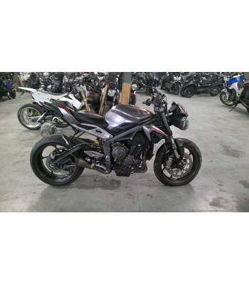 TRIUMPH STREET TRIPLE 765...