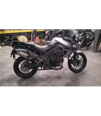 TRIUMPH TIGER 800 XRX...