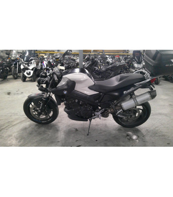 BMW F 800 R petit choc RIV...