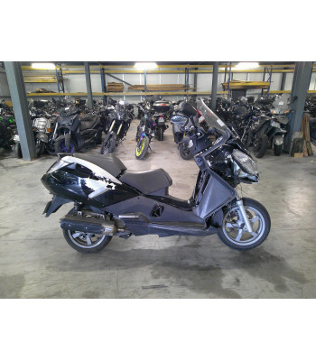 PEUGEOT SATELIS 125...