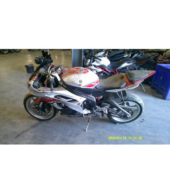 YAMAHA YZF-R6 accidente rsv...